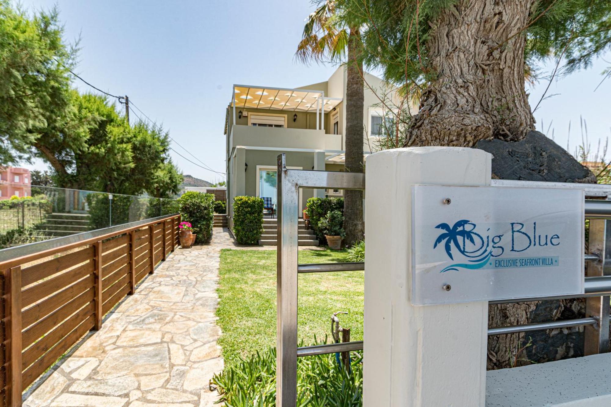 Big Blue Exclusive Beachfront Villa Kíssamos Buitenkant foto