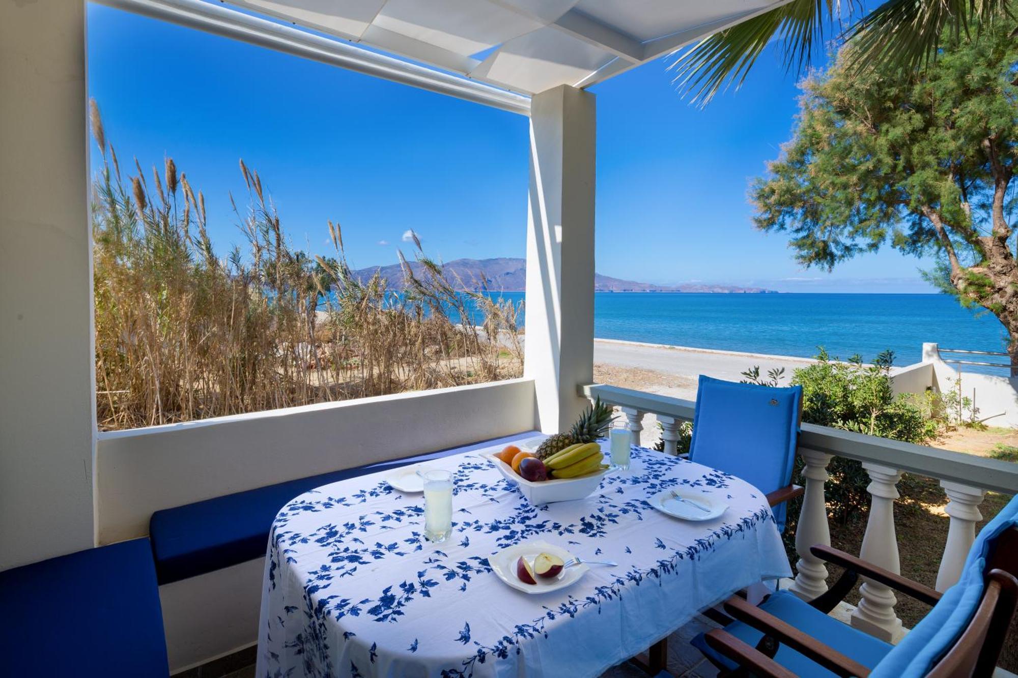 Big Blue Exclusive Beachfront Villa Kíssamos Buitenkant foto